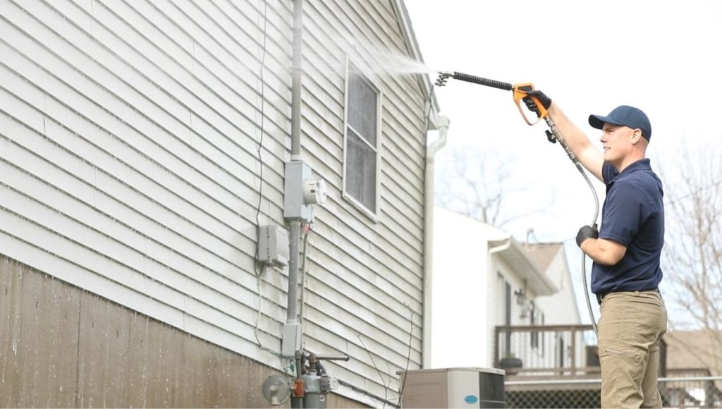 Soft Washing vs Pressure Washing: Choosing the Right Method for Your Property